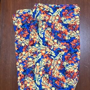 LuLaRoe TC Leggings V18